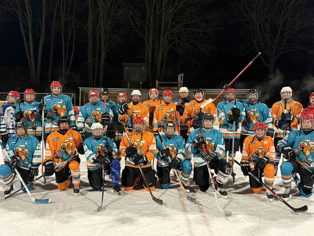 Gruppenbild NiceHockey Session am 5.1.2026